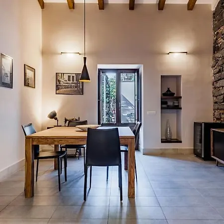 Villa Con Fascino Antico E Comfort Moderno