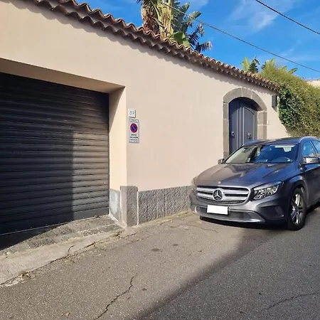 Villa Con Fascino Antico E Comfort Moderno Trecastagni