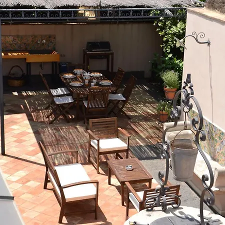 Con Fascino Antico E Comfort Moderno Villa *
